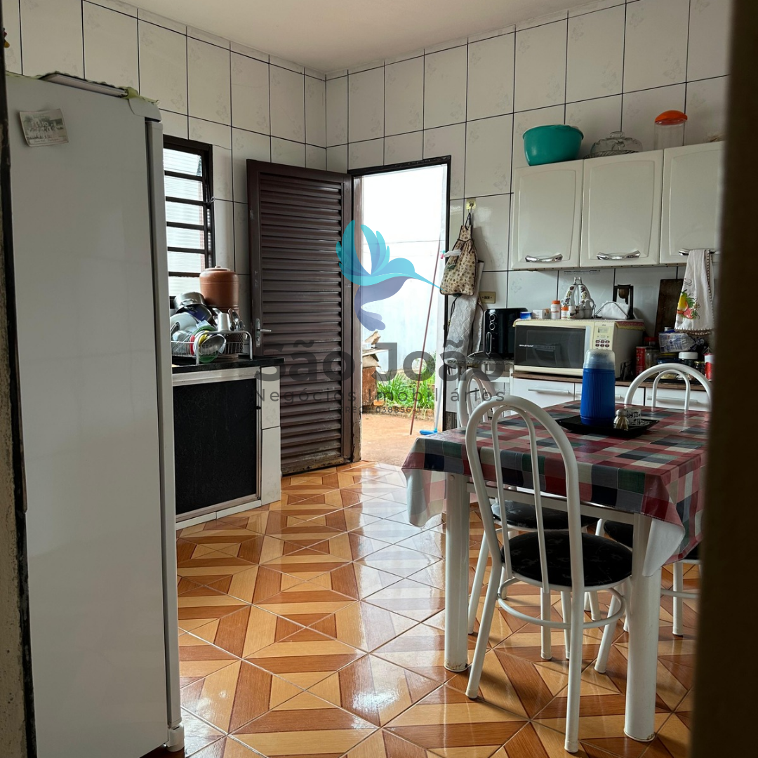 20251007_090941_0003